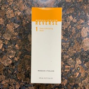 Brand new Rodan+Fields deep exfoliating wash